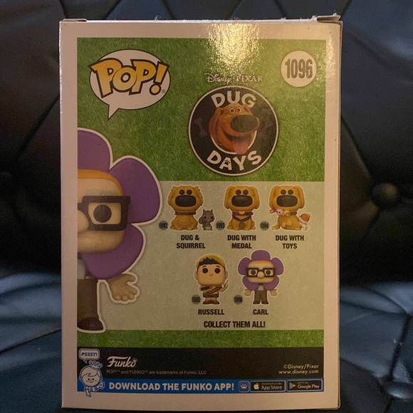 Funko pop of Carl with flower - Picture 2 of 2